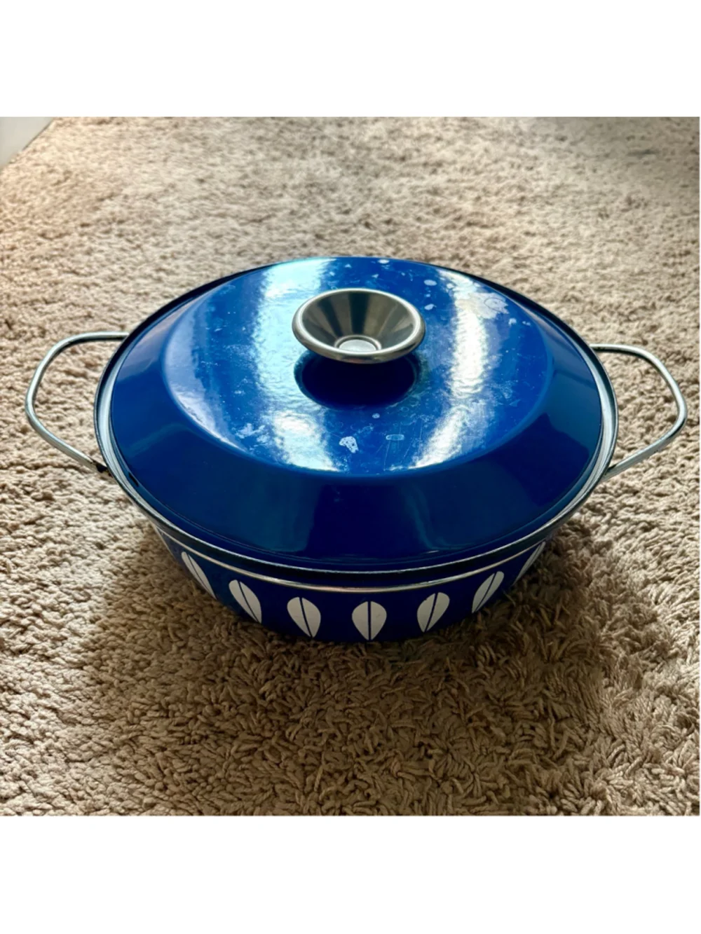 Cathrine Holm Blue Lotus Blue & White Enamel Cookware